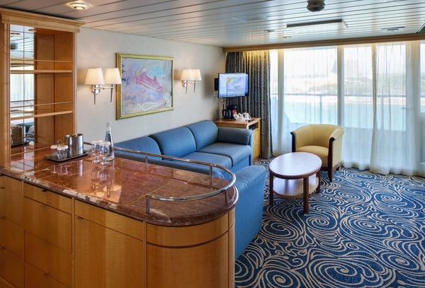 RCI, Enchantment of the Seas, Grand Suite - 1 Bedroom 1.jpg